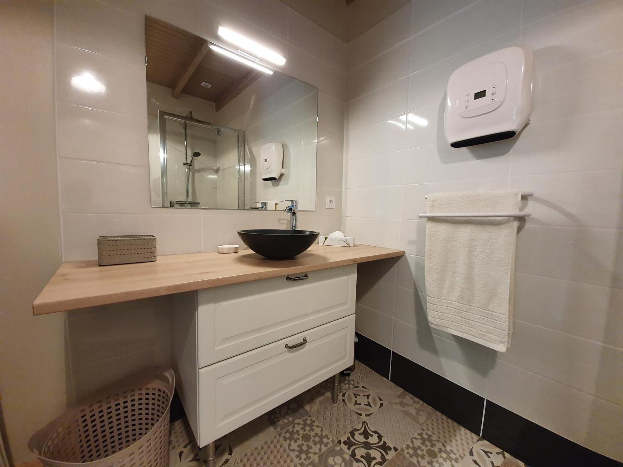 Gite Confortable Avec Spa Prive Et Confort Moderne Pont-de-Larn Екстер'єр фото